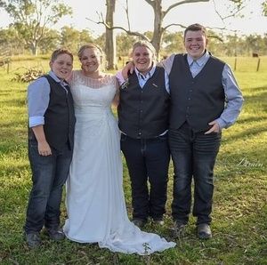 Meet your Posher, Mischa